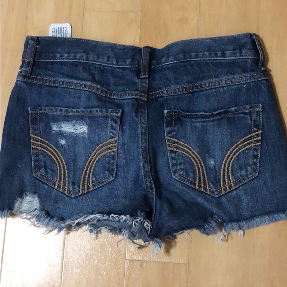 Hollister shorts - Picture 3 of 4